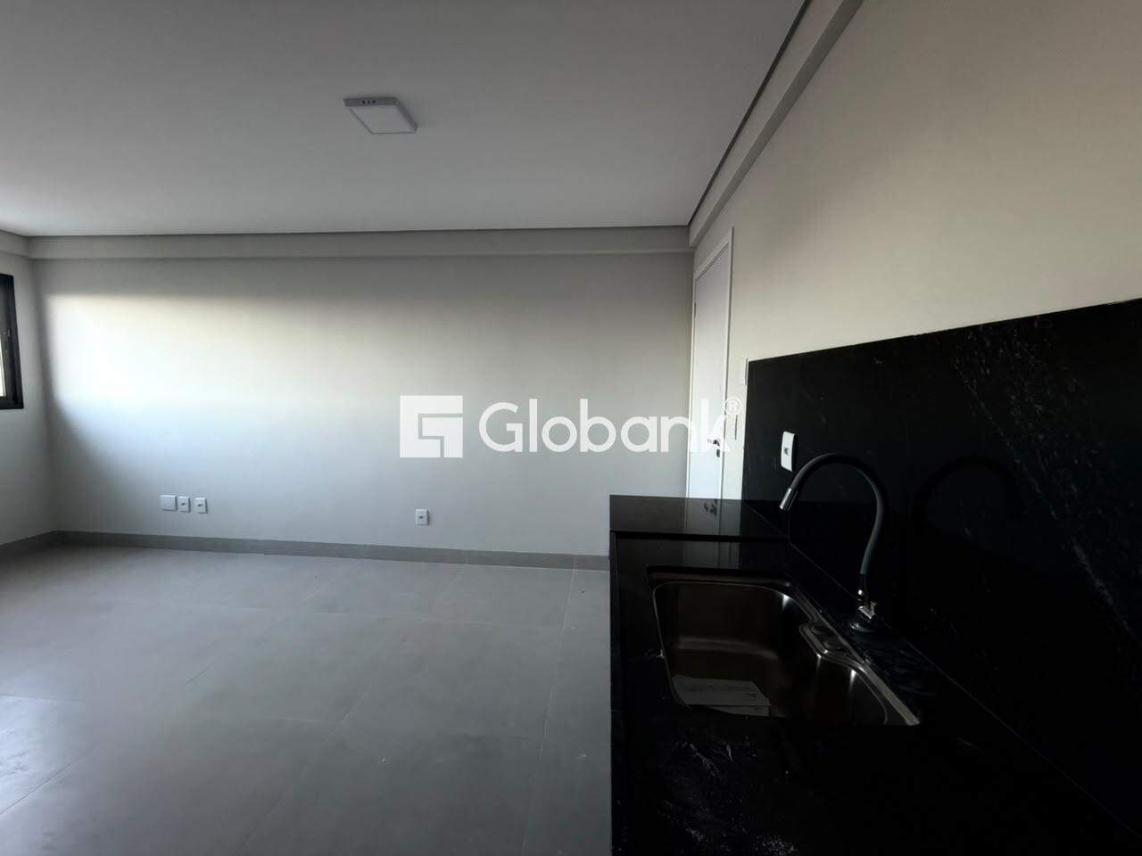 Flat 1 quarto à venda Centro 44,37m² Montes Claros MG: 