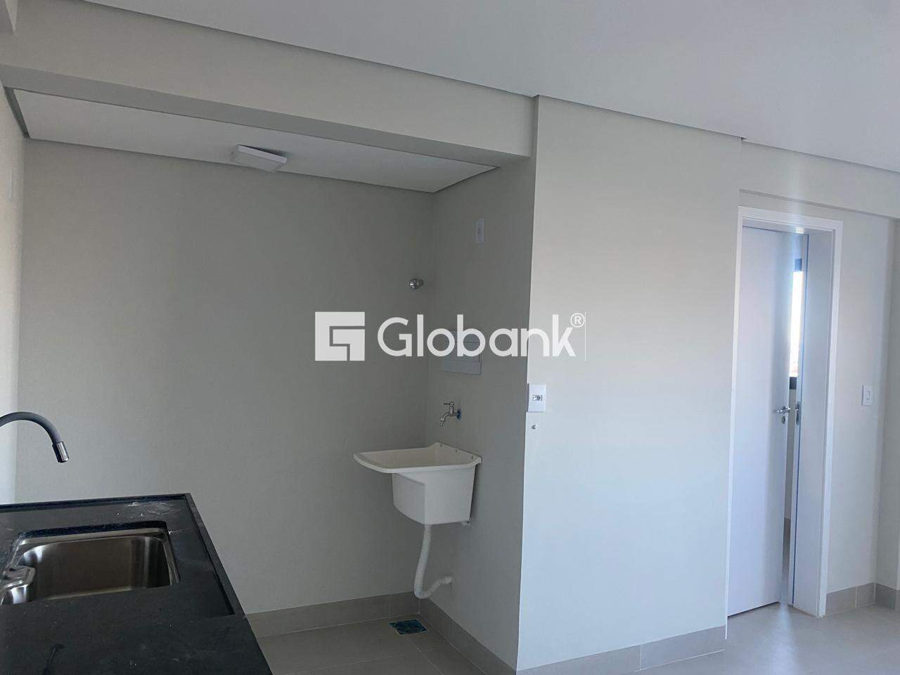 Flat 1 quarto à venda Centro 44,37m² Montes Claros MG: 