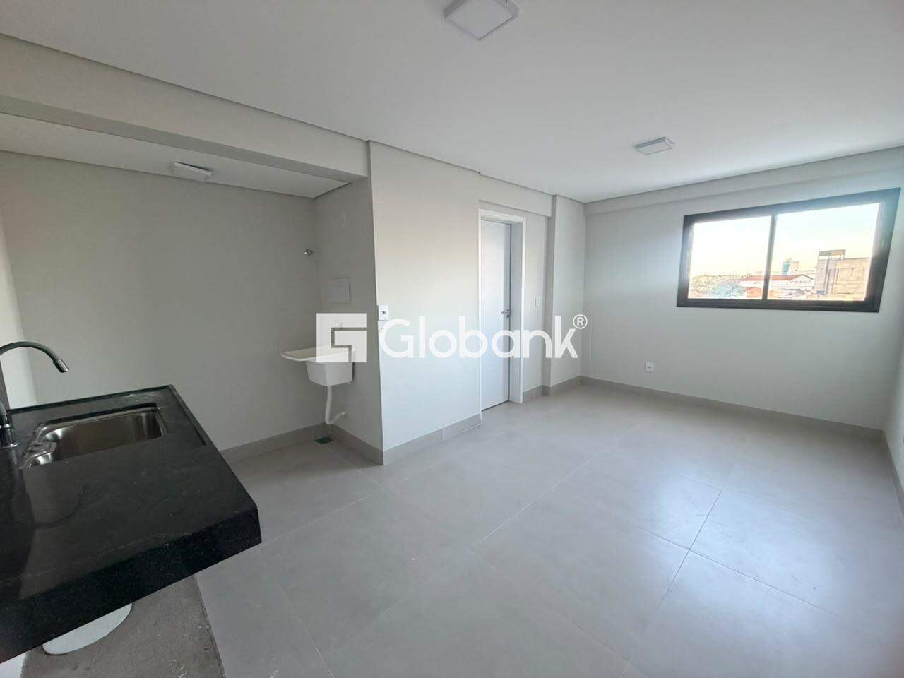 Flat 1 quarto à venda Centro 44,37m² Montes Claros MG: 