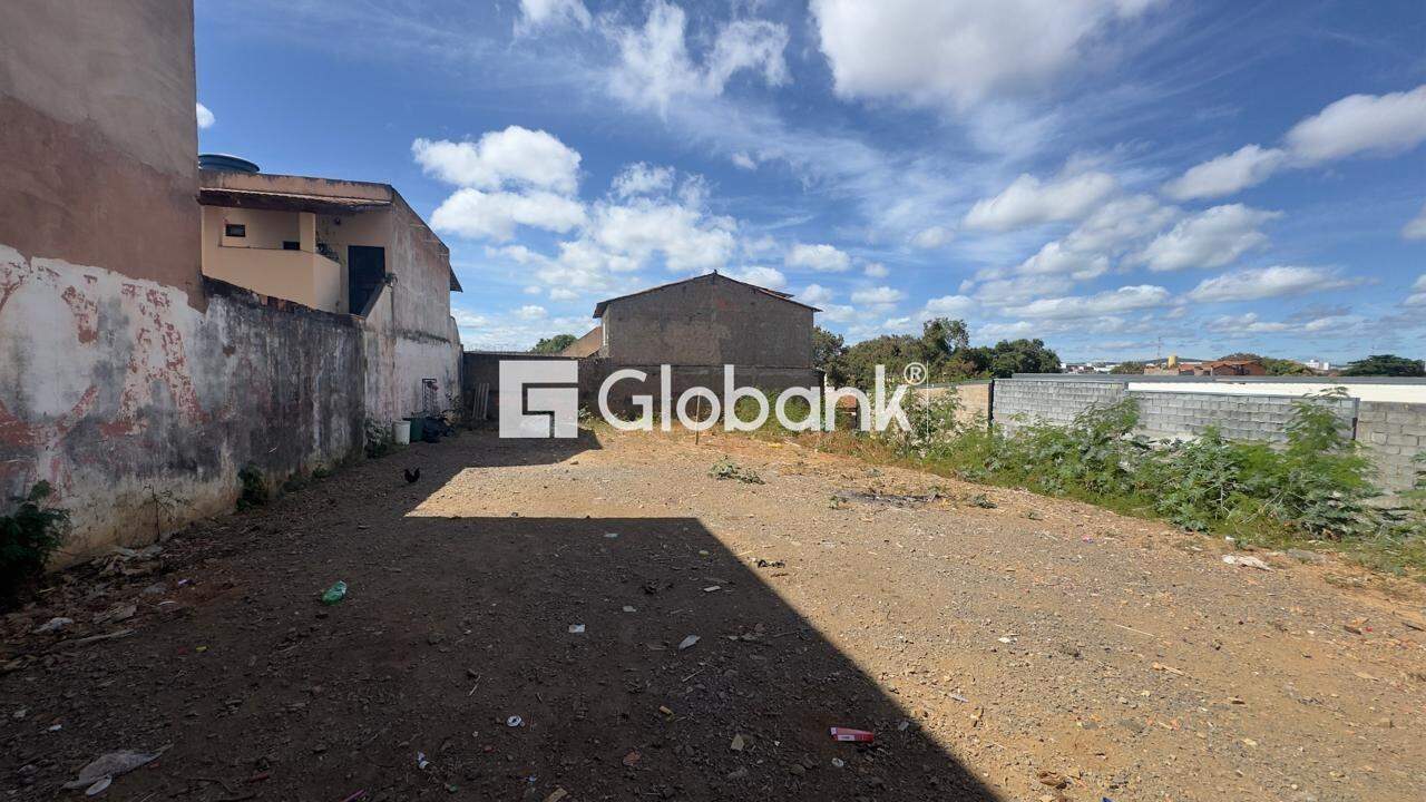 Terreno à venda Alto São João 576m² Montes Claros MG: 