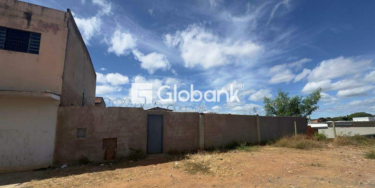 Terreno à venda Alto São João 576m² Montes Claros MG: 