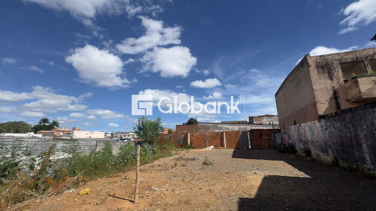 Terreno à venda Alto São João 576m² Montes Claros MG: 