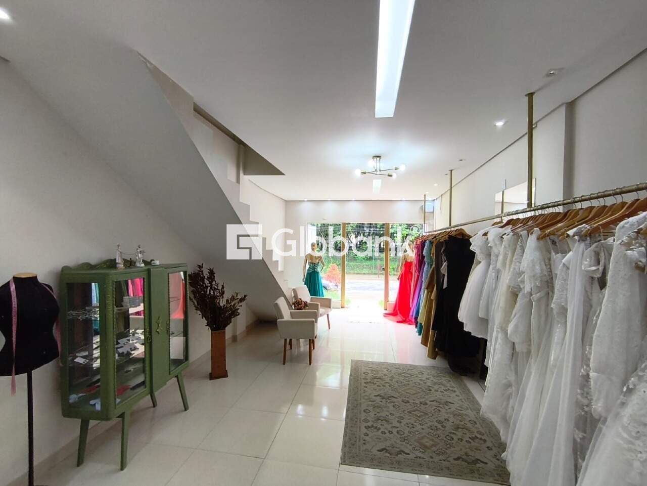 Ponto comercial para aluguel Ibituruna 250m² Montes Claros MG: 