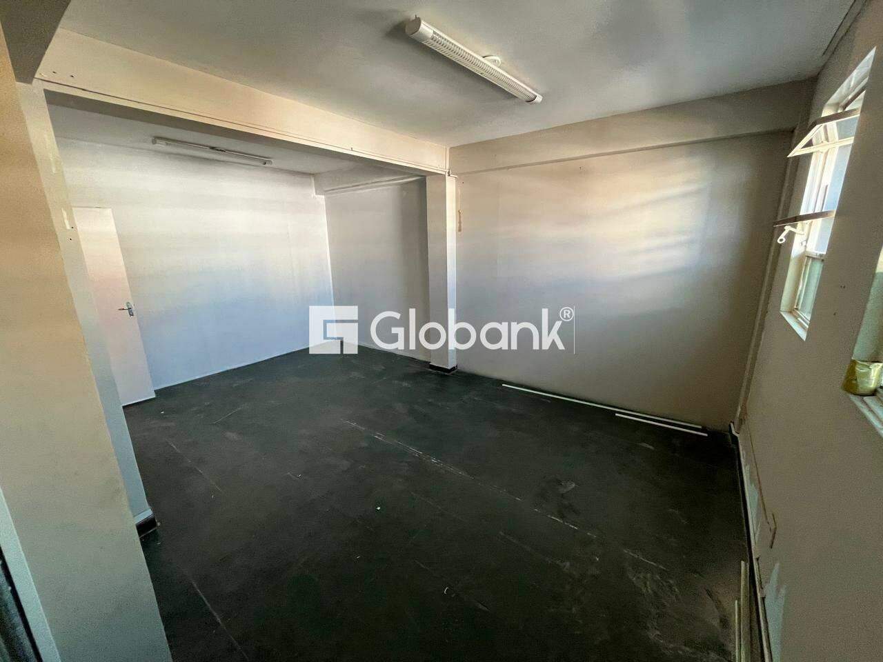 Sala comercial 1 quarto para aluguel Cidade Santa Maria 25m² Montes Claros MG: 