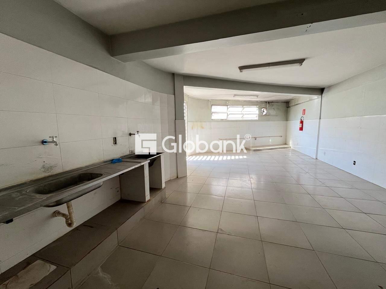 Sala comercial 1 quarto para aluguel Cidade Santa Maria 150m² Montes Claros MG: