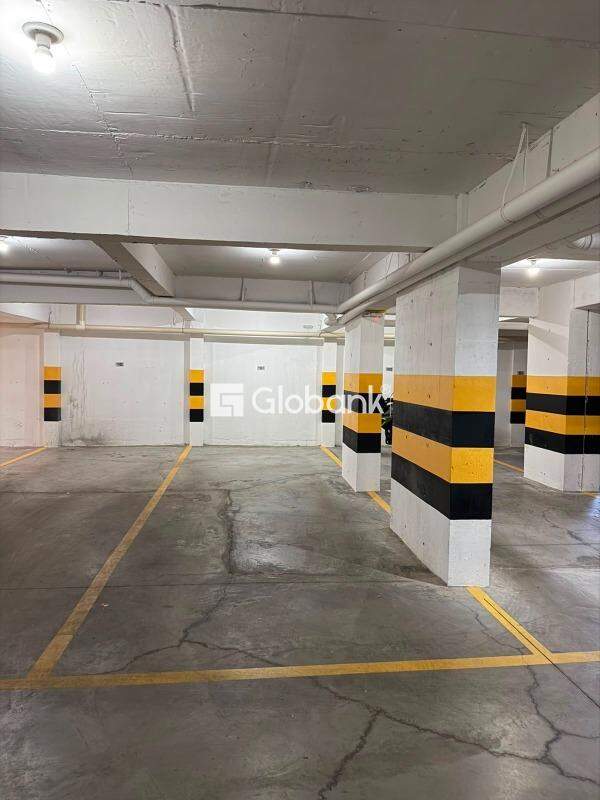 Apartamento 3 quartos à venda Centro 90m² Montes Claros MG: