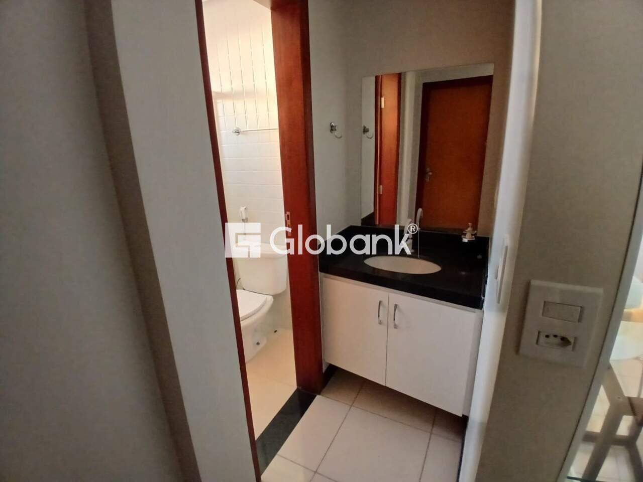 Apartamento 2 quartos para aluguel Centro 55,49m² Montes Claros MG: