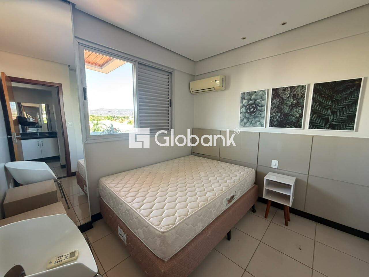 Apartamento 2 quartos para aluguel Centro 55,49m² Montes Claros MG: 