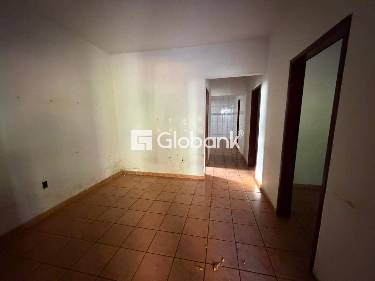Casa 3 quartos para aluguel Maracanã 70m² Montes Claros MG: 