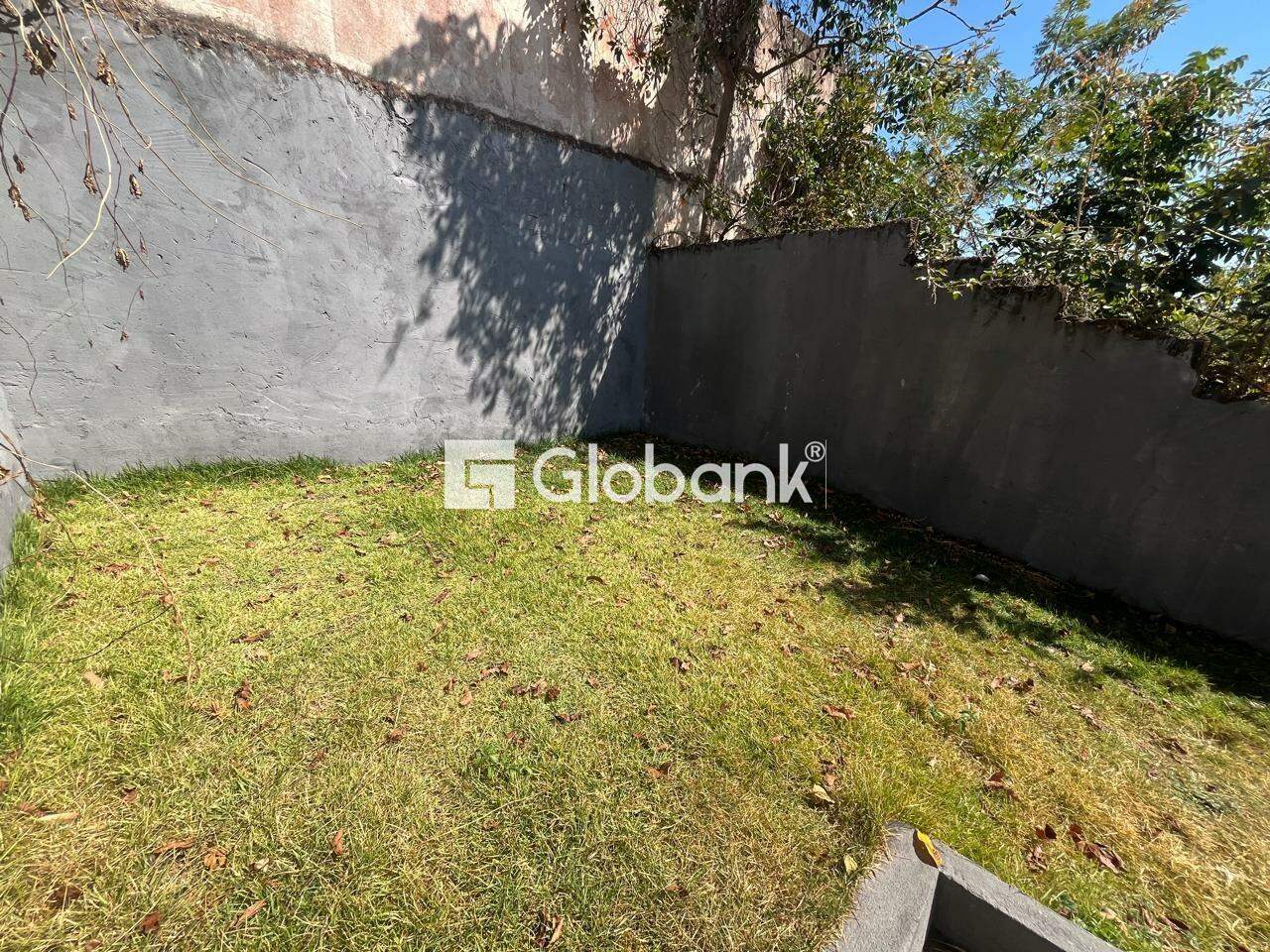 Casa 2 quartos à venda Santo Inácio 65m² Montes Claros MG: 