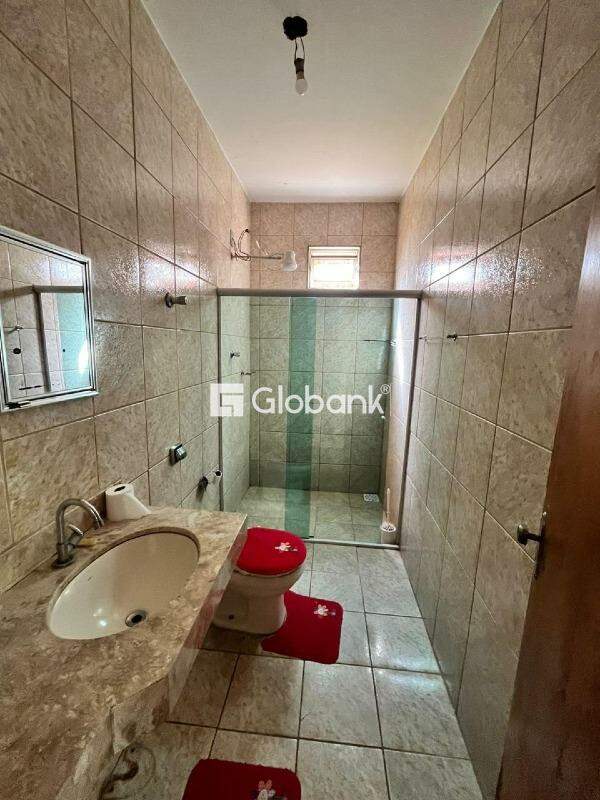 Casa 3 quartos à venda Carmelo 90m² Montes Claros MG: