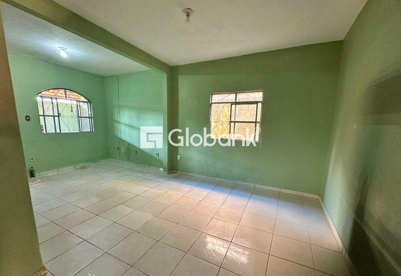 Casa 3 quartos à venda Carmelo 90m² Montes Claros MG: