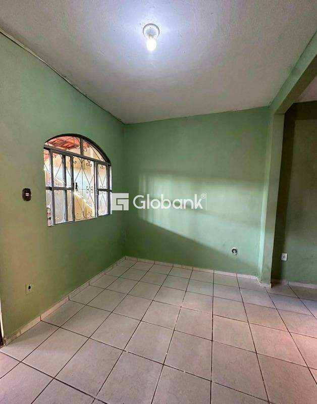 Casa 3 quartos à venda Carmelo 90m² Montes Claros MG: