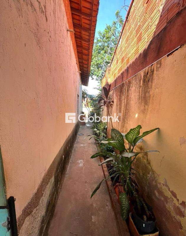 Casa 3 quartos à venda Carmelo 90m² Montes Claros MG: