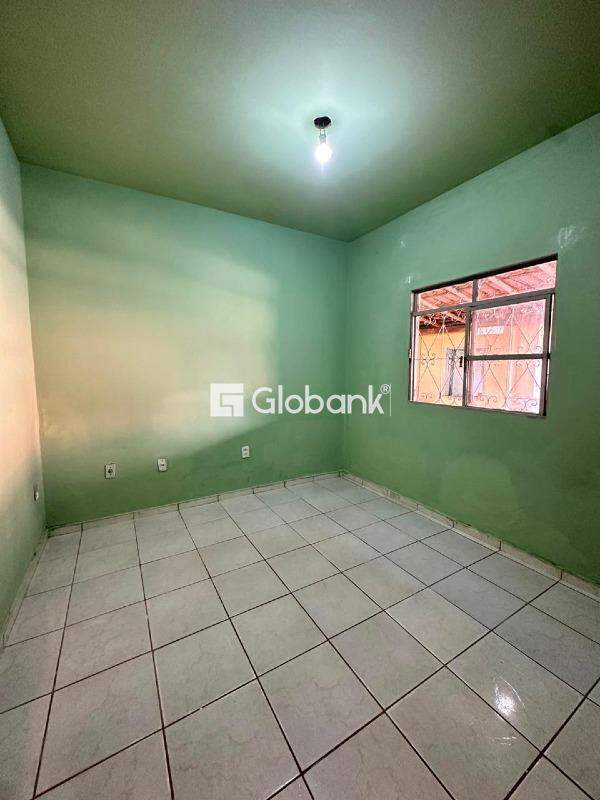 Casa 3 quartos à venda Carmelo 90m² Montes Claros MG: