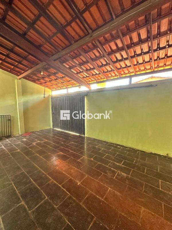 Casa 3 quartos à venda Carmelo 90m² Montes Claros MG: 
