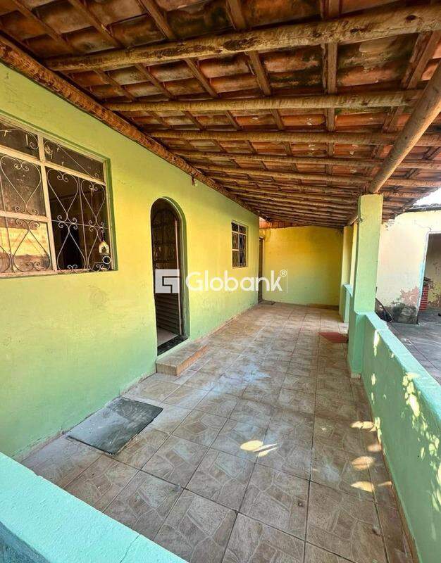 Casa 3 quartos à venda Carmelo 90m² Montes Claros MG: