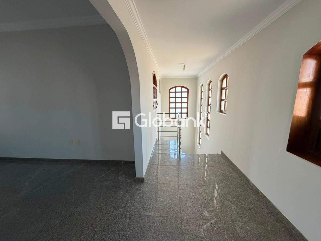 Casa 4 quartos para aluguel Todos os Santos 240m² Montes Claros MG: