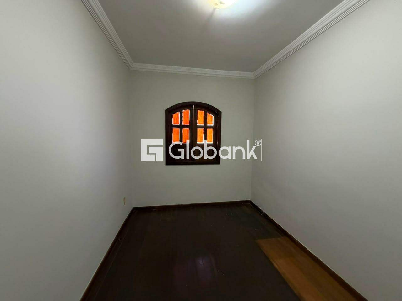 Casa 4 quartos para aluguel Todos os Santos 240m² Montes Claros MG: