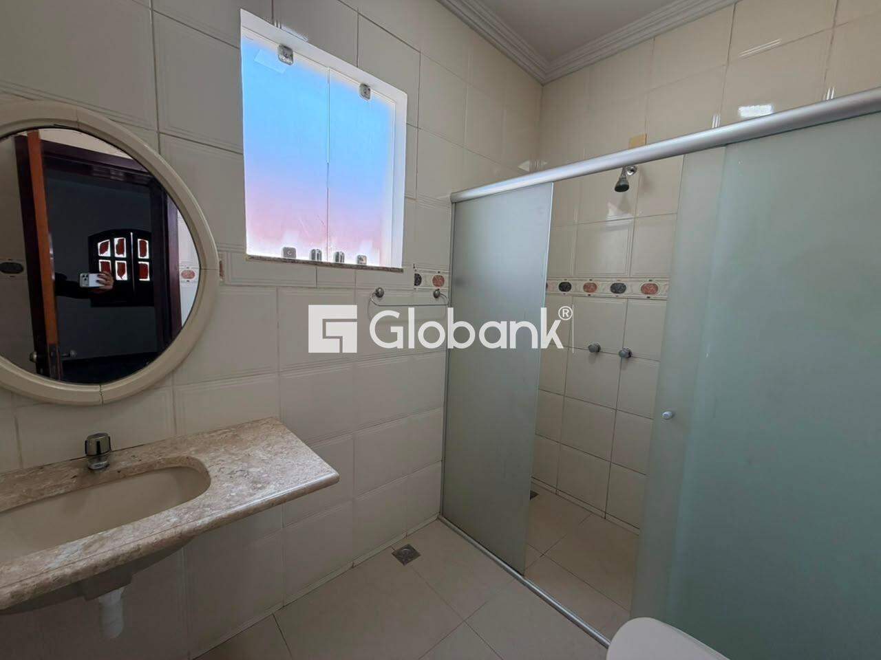 Casa 4 quartos para aluguel Todos os Santos 240m² Montes Claros MG: