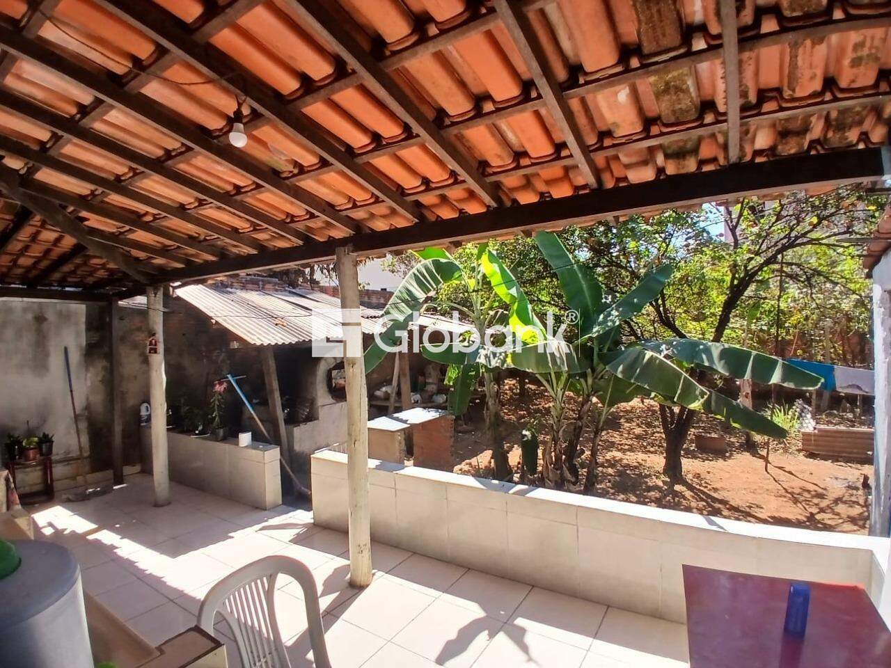 Casa 3 quartos à venda Amazonas 190m² Montes Claros MG: 