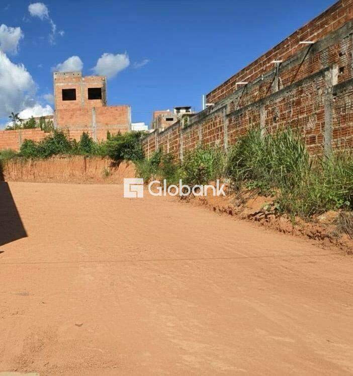 Terreno à venda Village do Lago I 360m² Montes Claros MG: