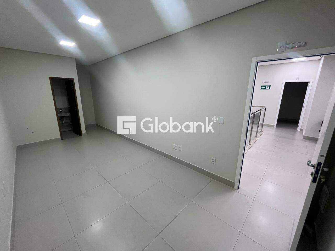 Sala comercial para aluguel Major Prates 35m² Montes Claros MG: 