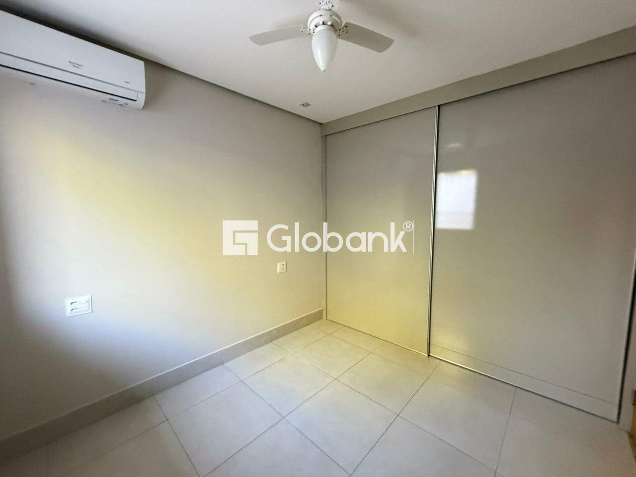 Apartamento 3 quartos para aluguel Ibituruna 110m² Montes Claros MG: 