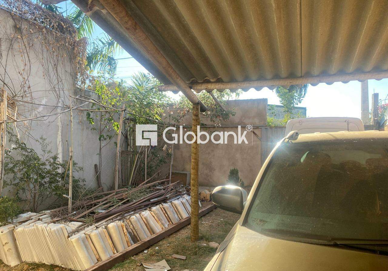 Casa 4 quartos à venda Residencial Parque Sul 312m² Montes Claros MG: 