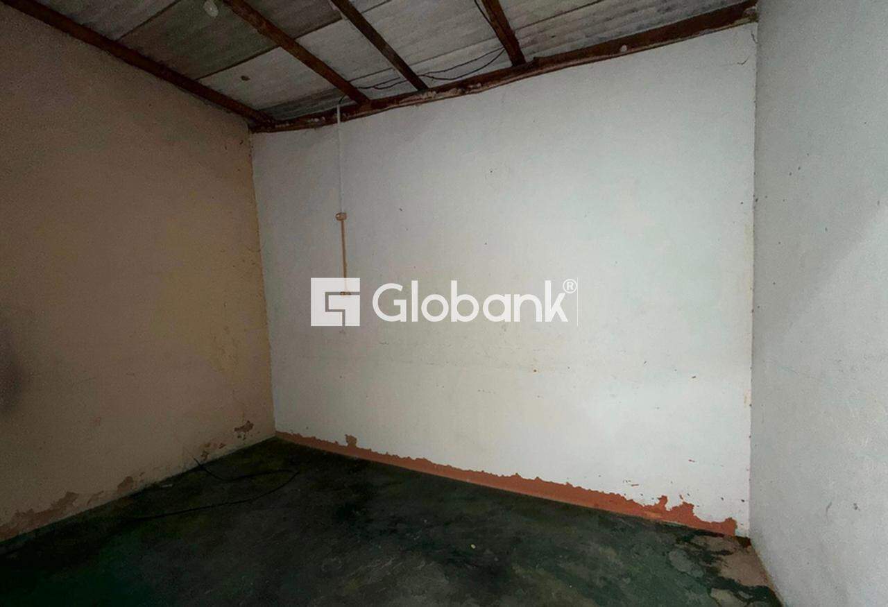 Casa 7 quartos à venda Santo Expedito 280m² Montes Claros MG: 