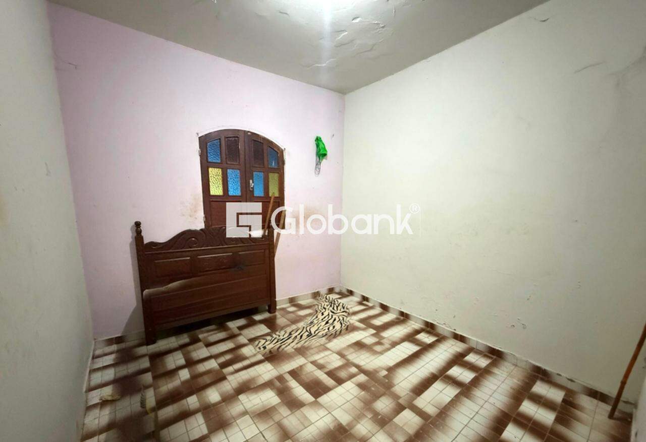 Casa 7 quartos à venda Santo Expedito 280m² Montes Claros MG: 