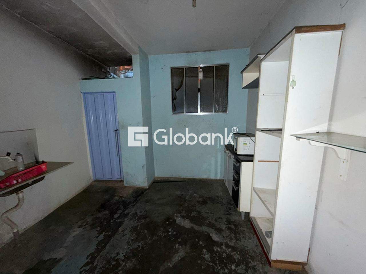 Casa 7 quartos à venda Santo Expedito 280m² Montes Claros MG: 
