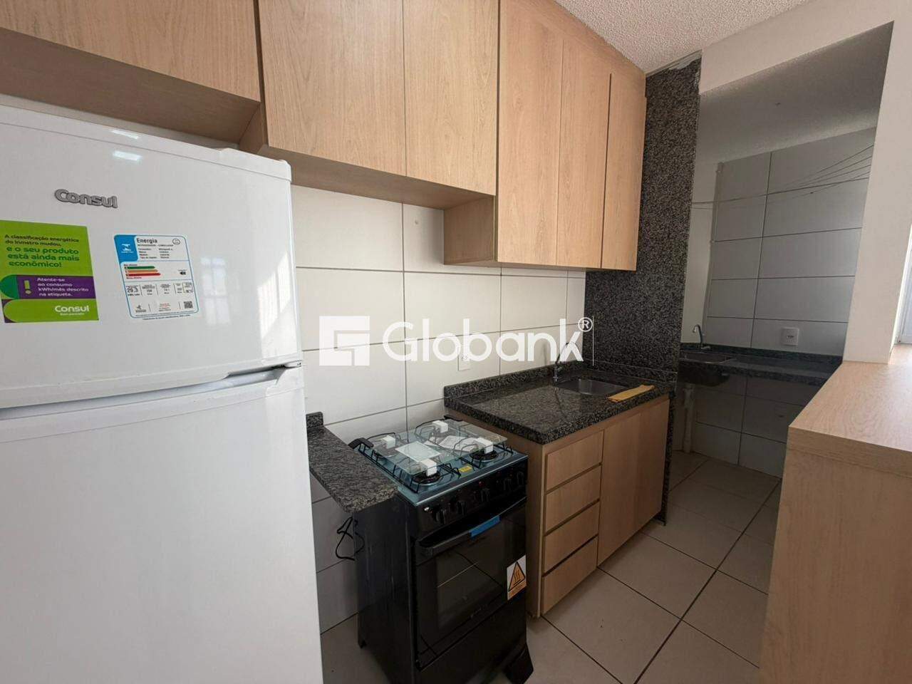 Apartamento 2 quartos para aluguel Planalto 50m² Montes Claros MG: 