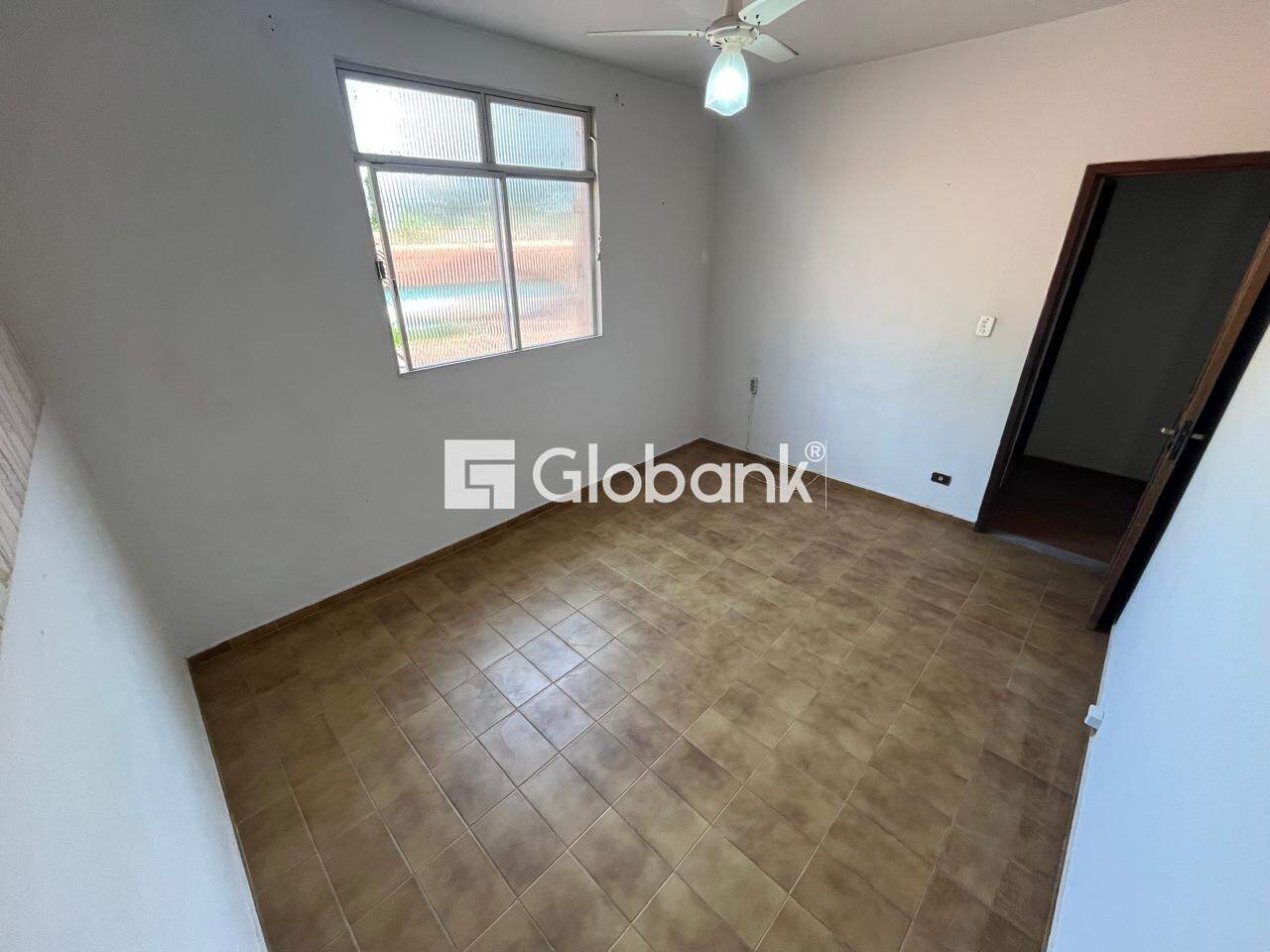 Casa 3 quartos para aluguel Cândida Câmara 120m² Montes Claros MG: 