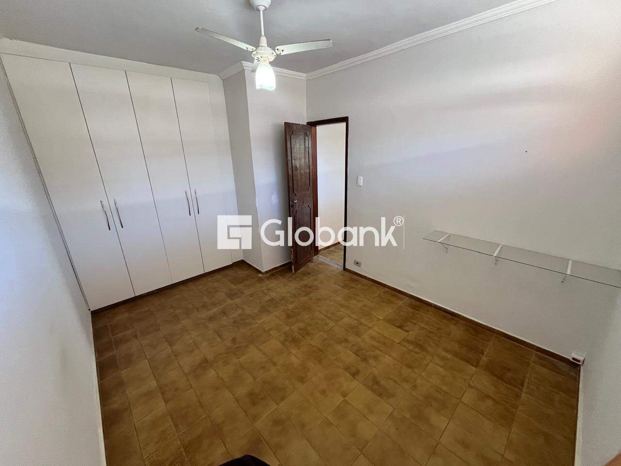 Casa 3 quartos para aluguel Cândida Câmara 120m² Montes Claros MG: 