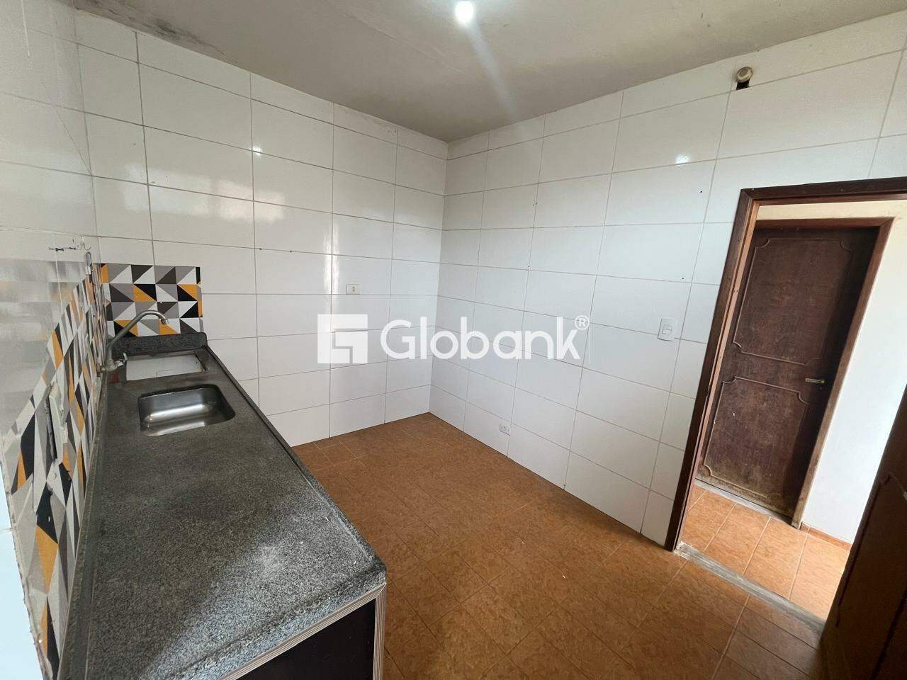 Casa 3 quartos para aluguel Cândida Câmara 120m² Montes Claros MG: 