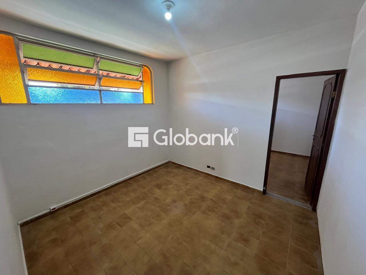 Casa 3 quartos para aluguel Cândida Câmara 120m² Montes Claros MG: 