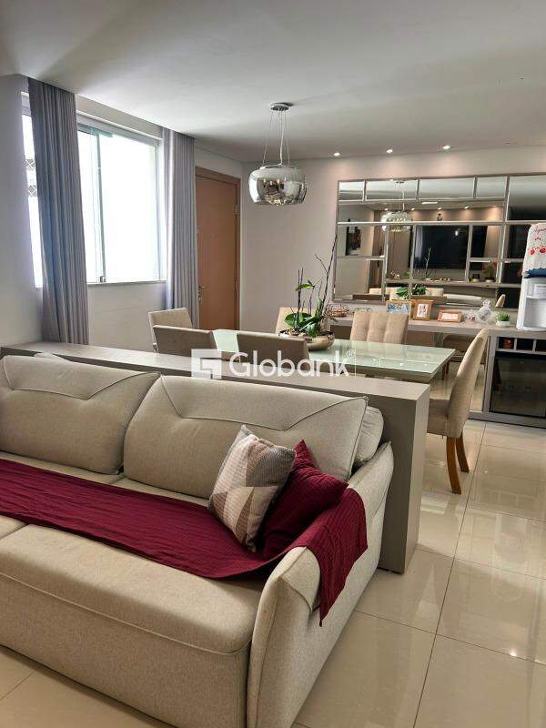 Apartamento 3 quartos para aluguel Augusta Mota 81,15m² Montes Claros MG: 