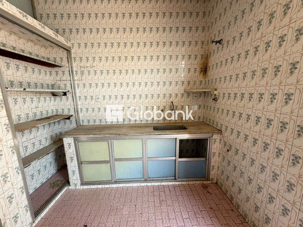 Casa 5 quartos para aluguel Cidade Santa Maria 180m² Montes Claros MG: