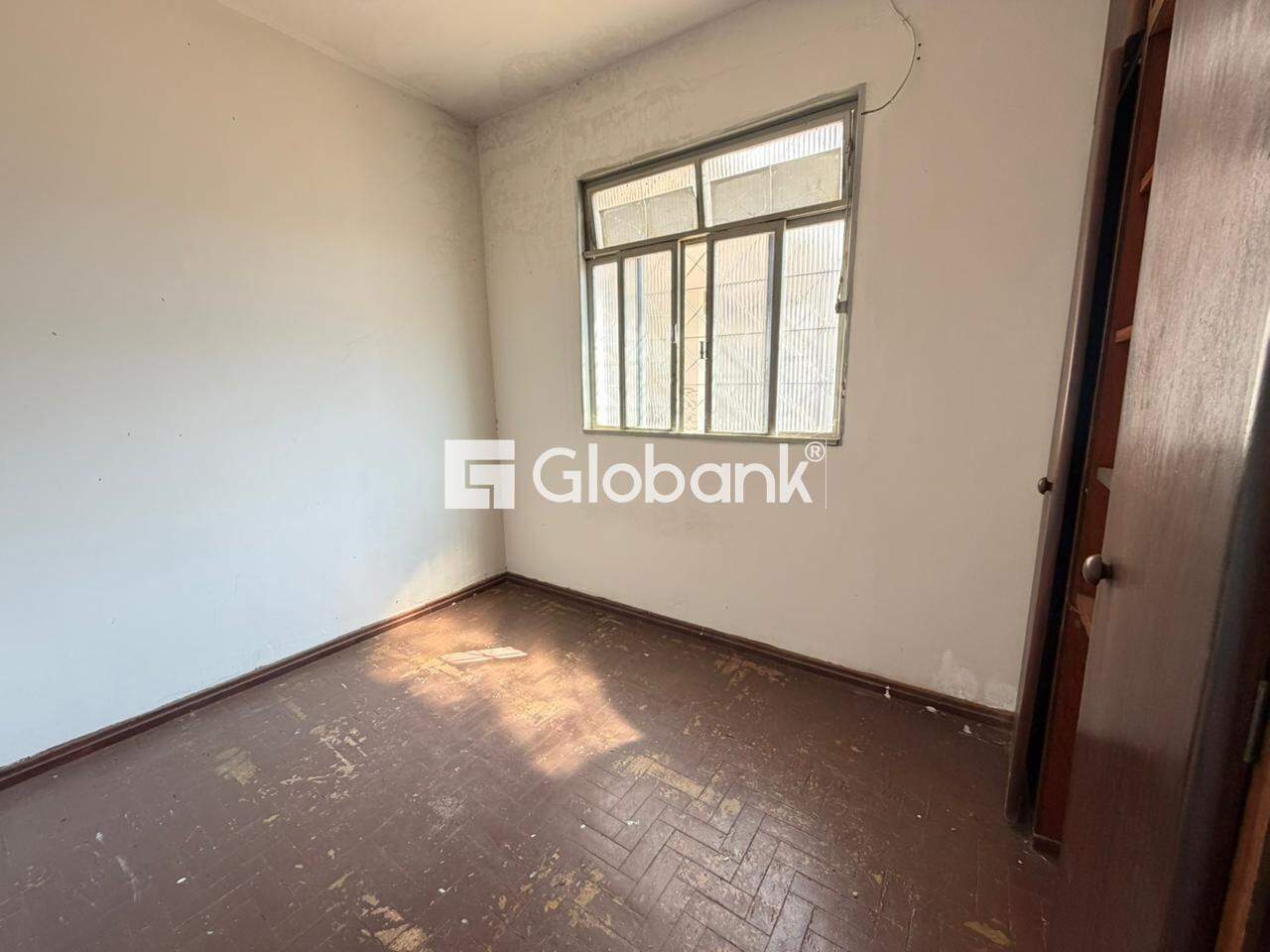 Casa 5 quartos para aluguel Cidade Santa Maria 180m² Montes Claros MG: