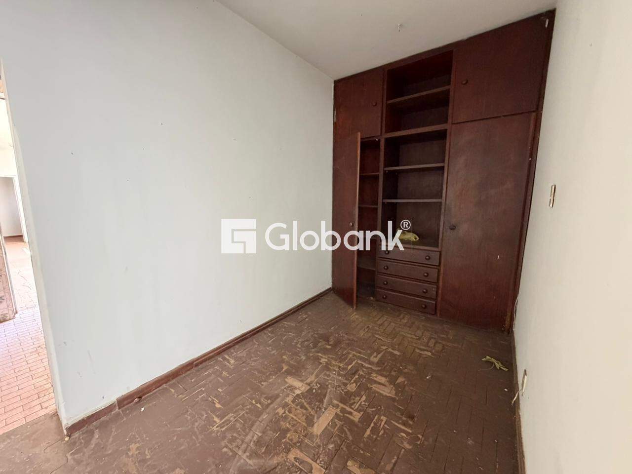Casa 5 quartos para aluguel Cidade Santa Maria 180m² Montes Claros MG: