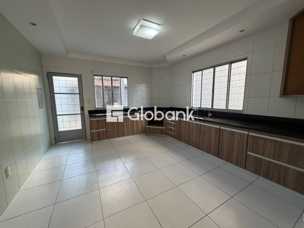 Casa 5 quartos para aluguel Todos os Santos 160m² Montes Claros MG:
