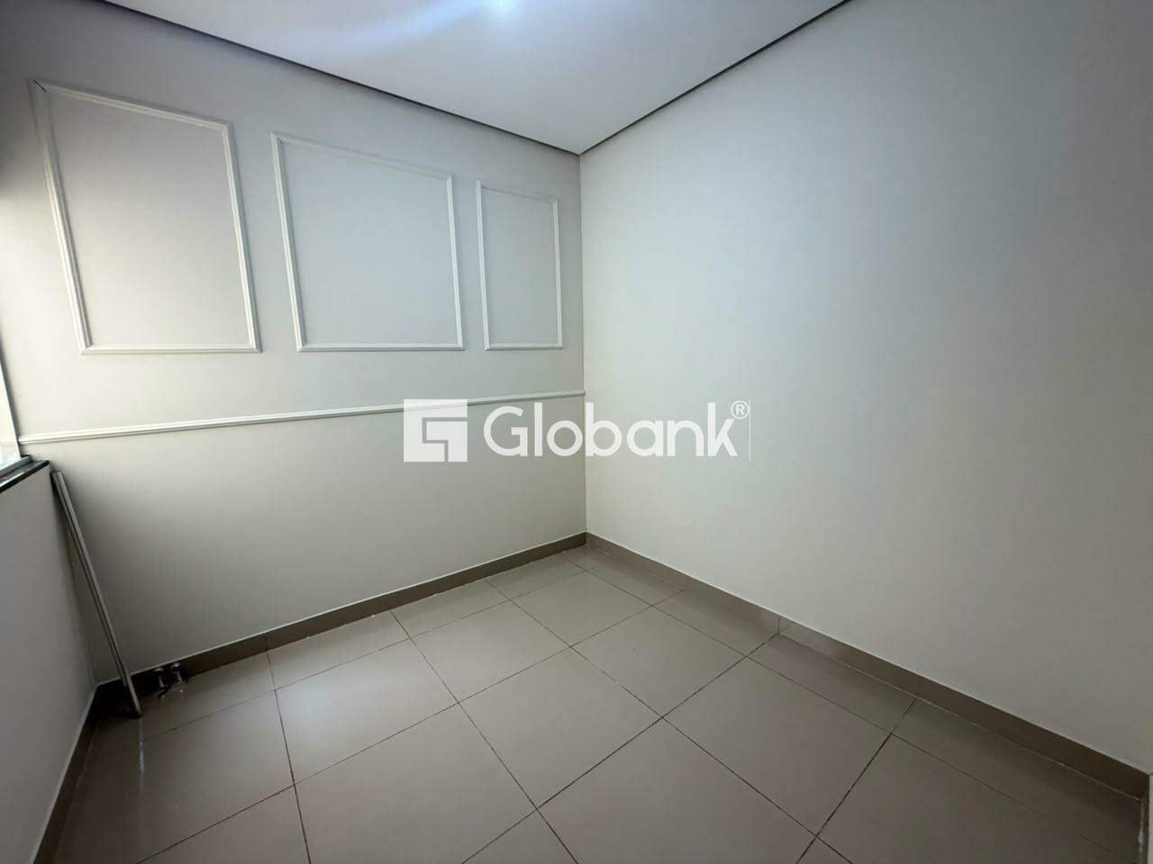 Casa 2 quartos para aluguel Novo Delfino 80m² Montes Claros MG: