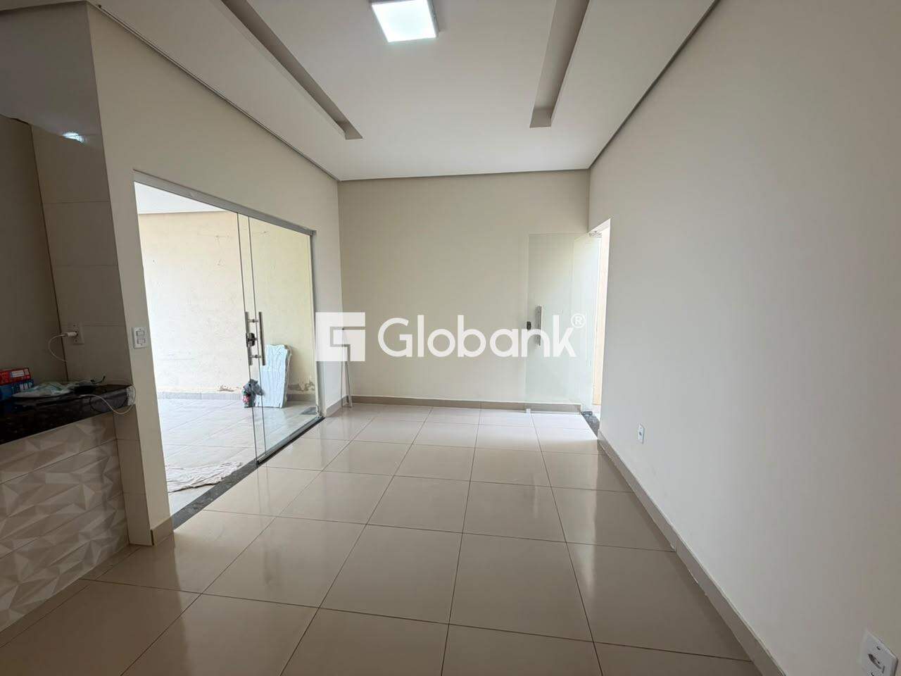 Casa 2 quartos para aluguel Novo Delfino 80m² Montes Claros MG: