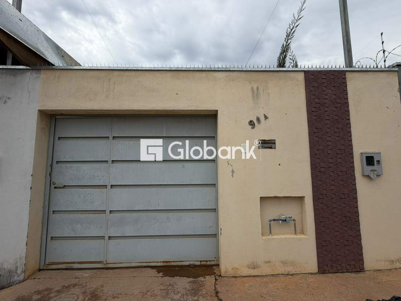 Casa 2 quartos para aluguel Novo Delfino 80m² Montes Claros MG: 