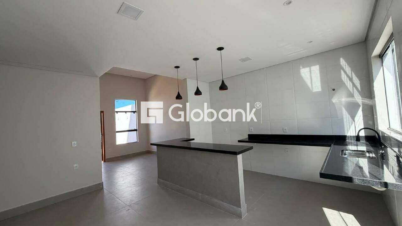 Casa 3 quartos à venda Residencial Monte Belo 92m² Montes Claros MG: 
