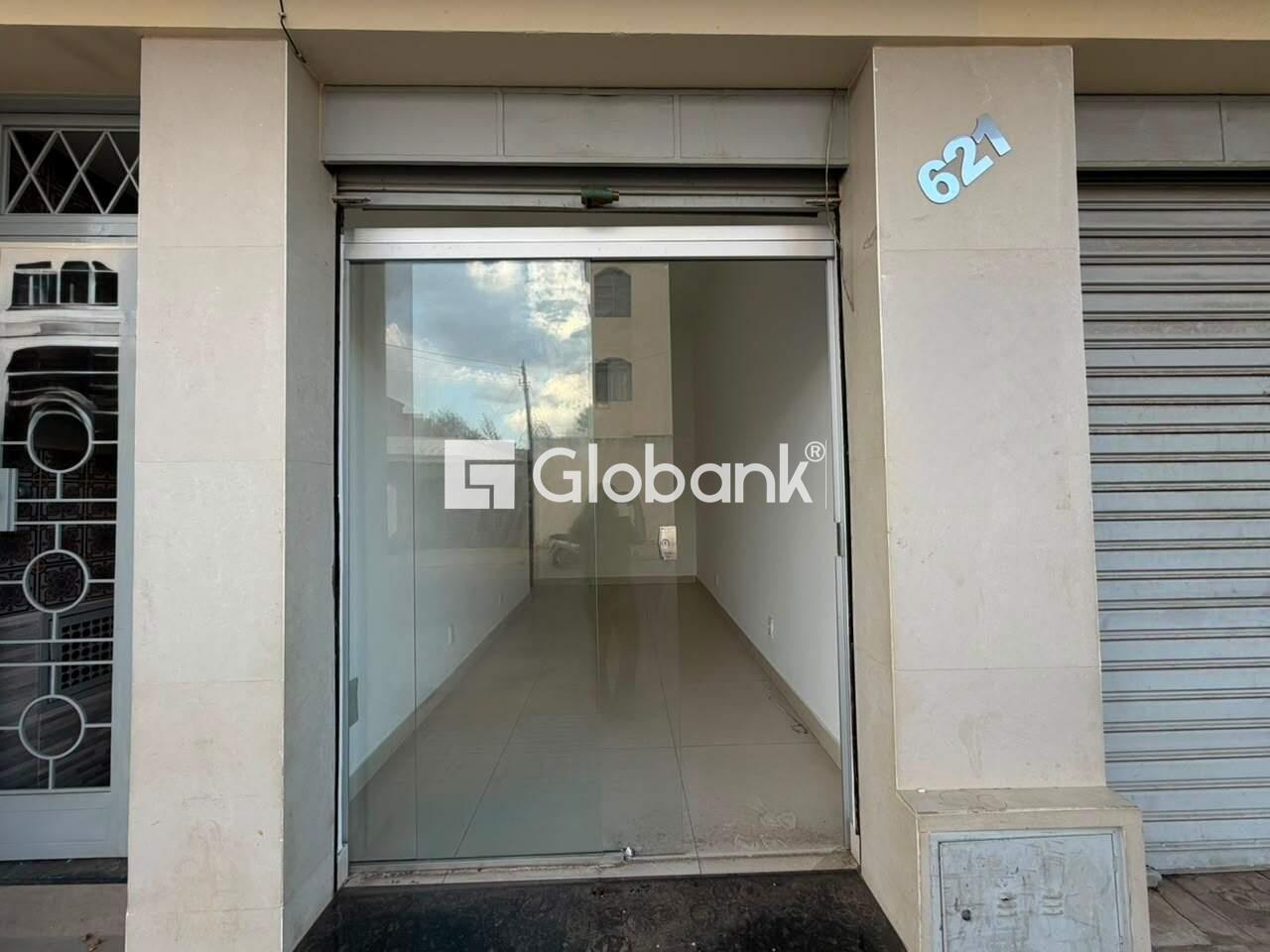 Ponto comercial para aluguel São José 30m² Montes Claros MG: 