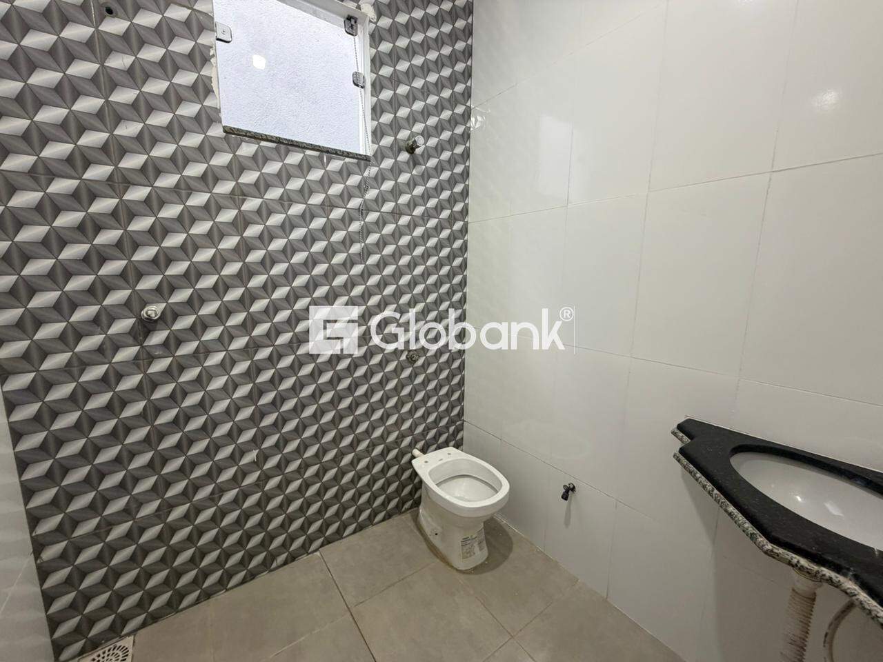 Casa 2 quartos para aluguel Residencial Terra Jardim 70m² Montes Claros MG: 