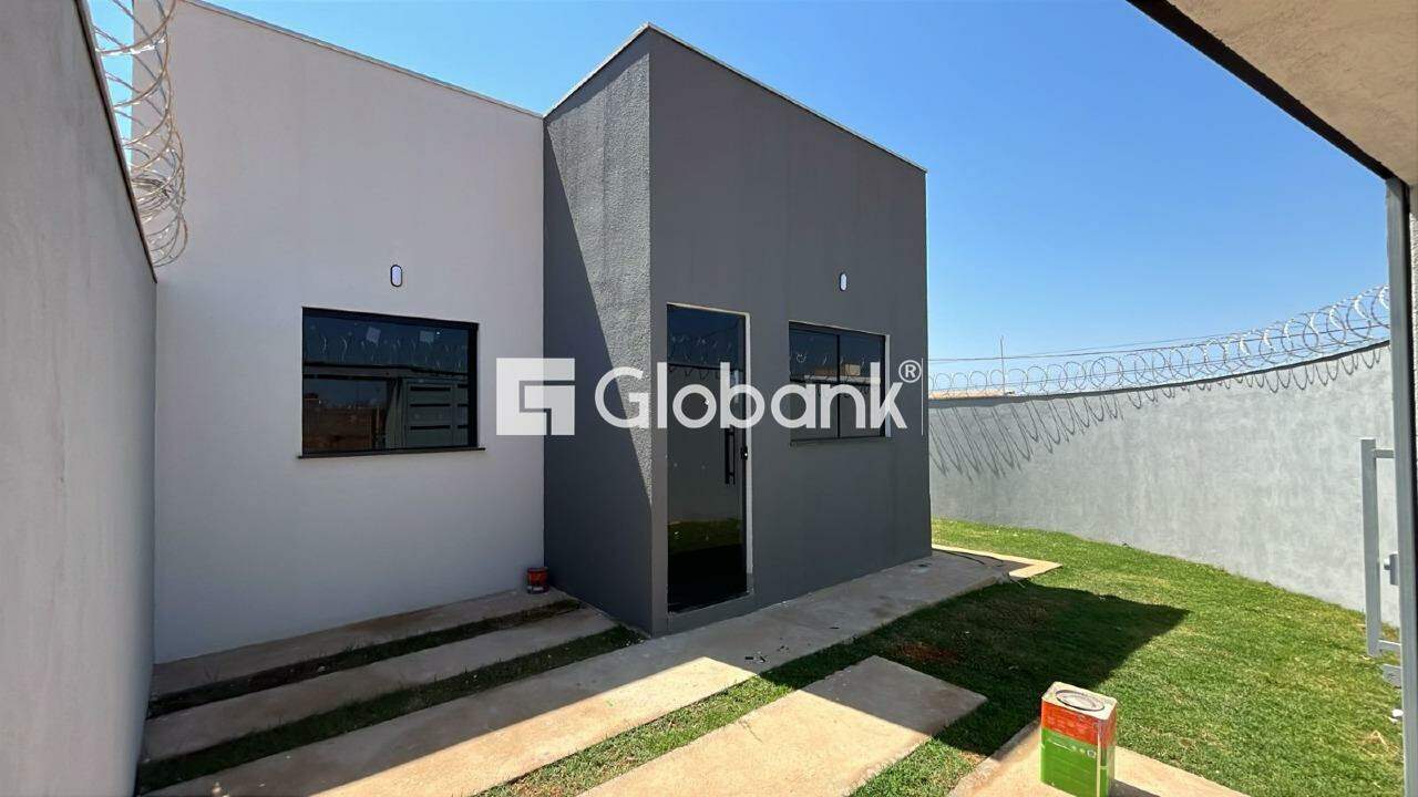 Casa 2 quartos à venda Loteamento Novo Primavera 47,58m² Montes Claros MG: 