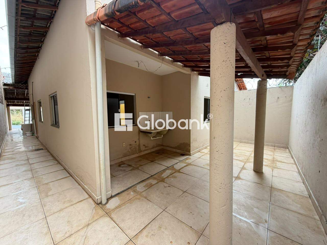 Casa 3 quartos para aluguel Conjunto Cristo Rei 110m² Montes Claros MG: